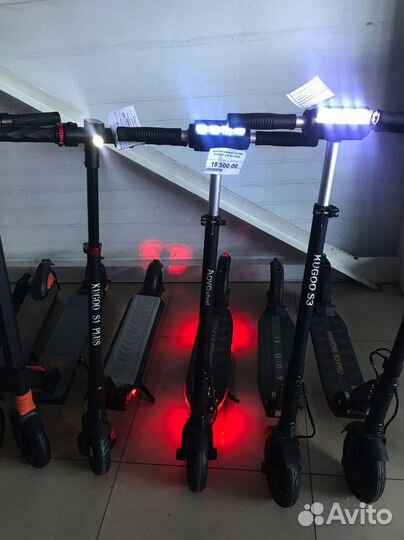 Электросамокат Kugoo S3
