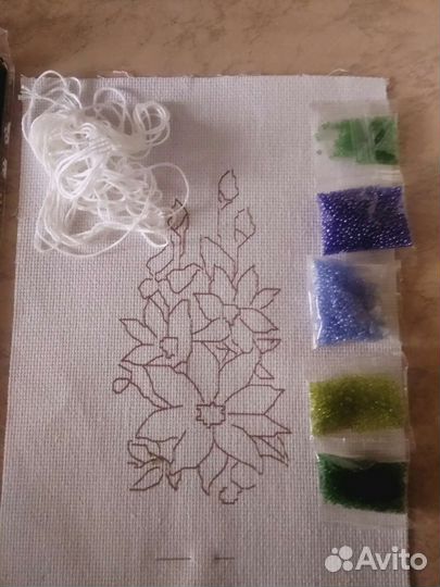 Набор для вышивания крестом и бисером