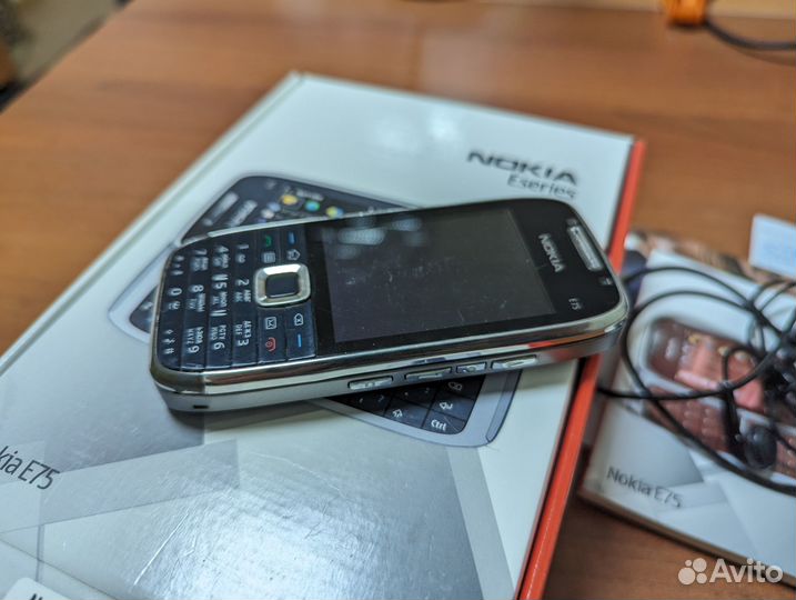 Nokia E75
