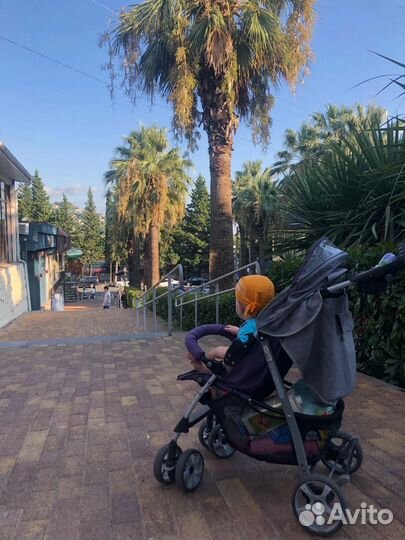 Прогулочная коляска