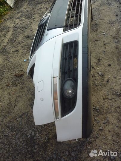 Бампер передний Volkswagen Passat B6 в сборе