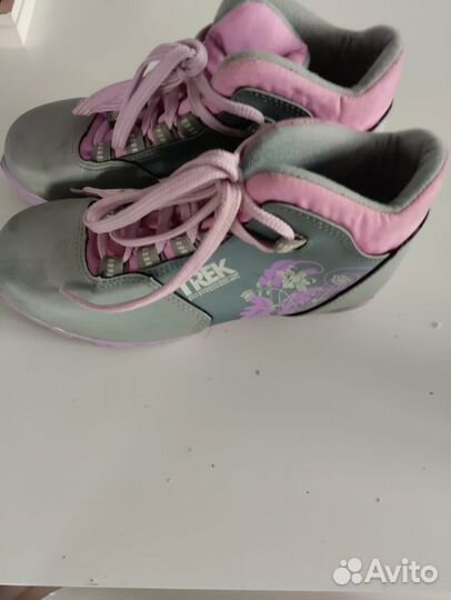 Лыжные ботинки