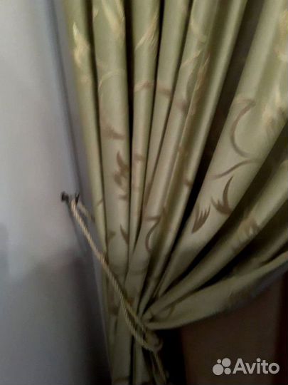 Шторы + ламбрекен двухцветные плотные + скатерть