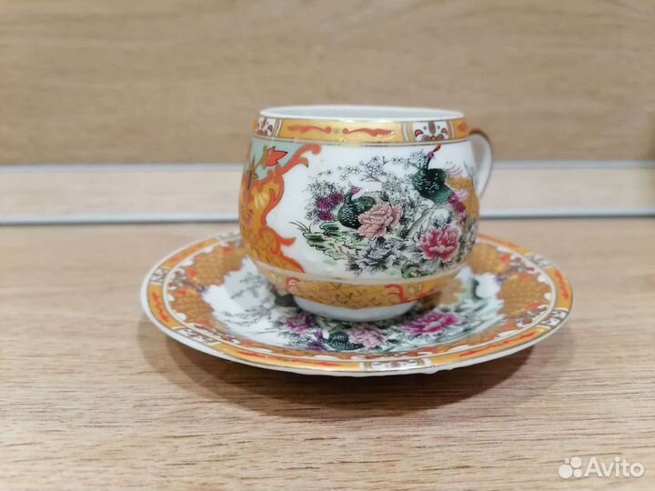 Фарфоровая кофейная пара