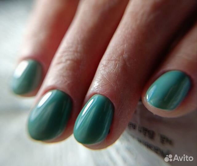 Модель на маникюр