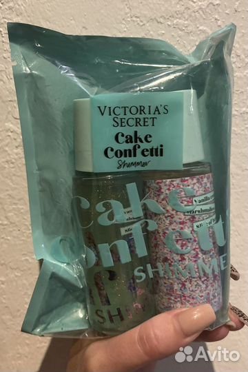 Парфюмированный спрей для тела Victoria's Secret