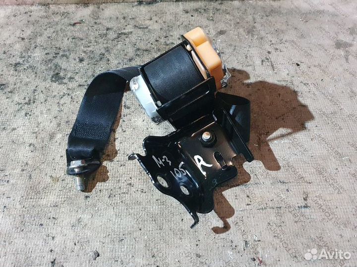 Ремень безопасности задний Mazda 3 BM мазда