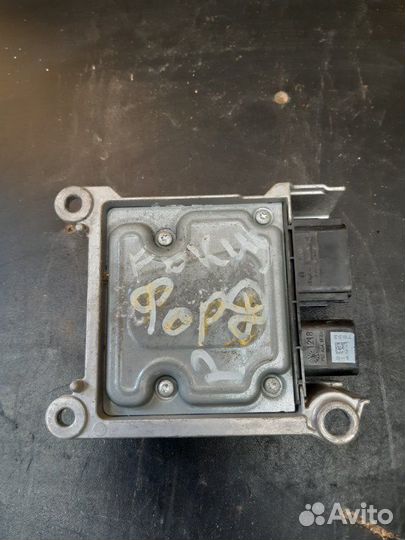 Блок управления SRS Ford Focus 2 2008-2011