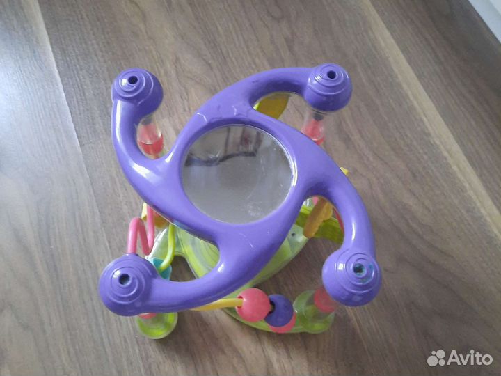 Развивающие игрушки для малышей