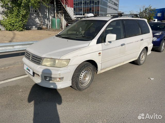 Mitsubishi Chariot 2.4 AT, 1999, 160 000 км
