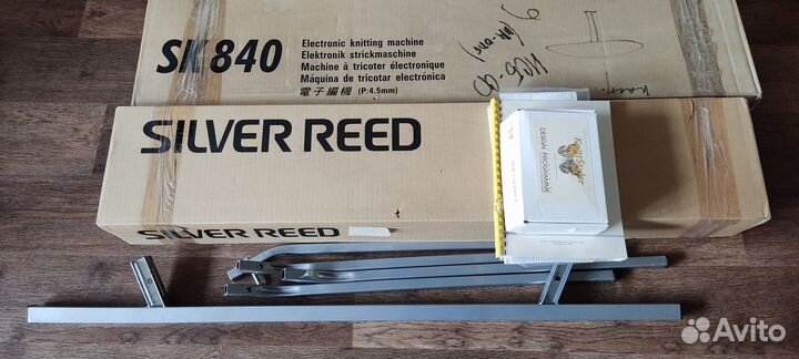 Электронная вязальная машина Silver Reed 840/60