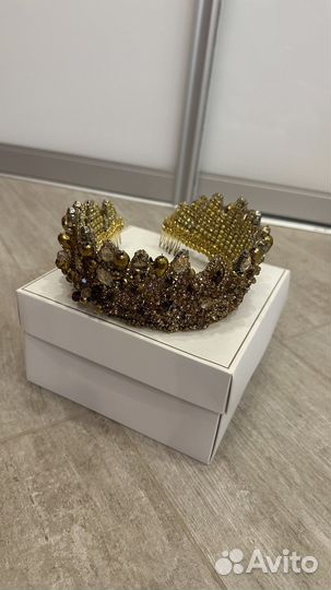 Корона ручной работы