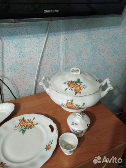 Сервиз столовый