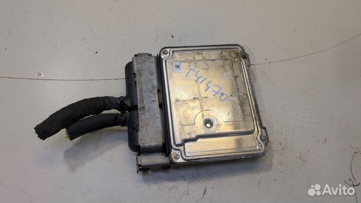 Блок управления двигателем Volkswagen Passat CC