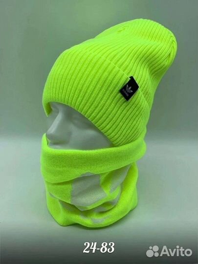 Комплект шапка и снуд