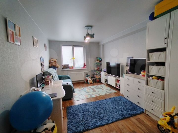 2-к. квартира, 68 м², 3/14 эт.