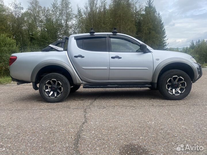 Mitsubishi L200 2.5 AT, 2013, 211 706 км