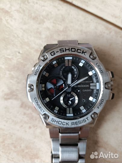 Casio g- shock GST-B100