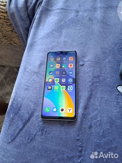 TECNO Spark 10 Pro, 8/128 ГБ