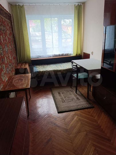 Комната 12 м² в 4-к., 1/5 эт.