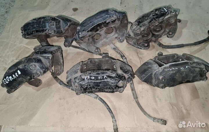 Супорта передние Mercedes W220/CL215