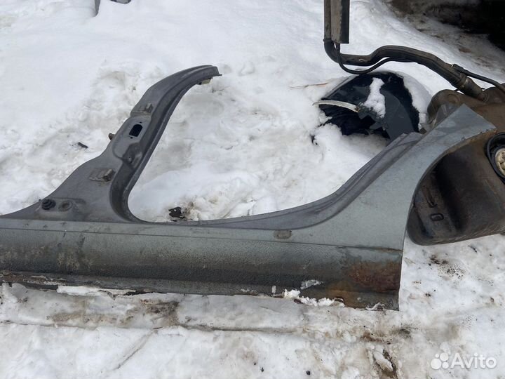 Порог левый Renault symbol 1