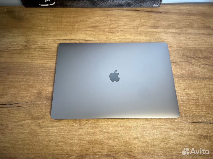 MacBook Pro 16 2019 i7 16/512 Ростест