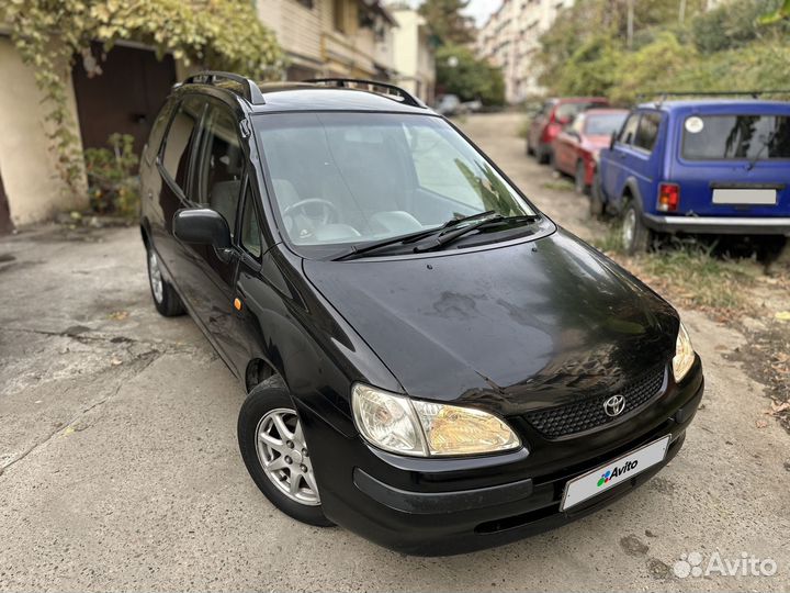 Toyota Corolla Spacio 1.6 AT, 1998, 333 333 км