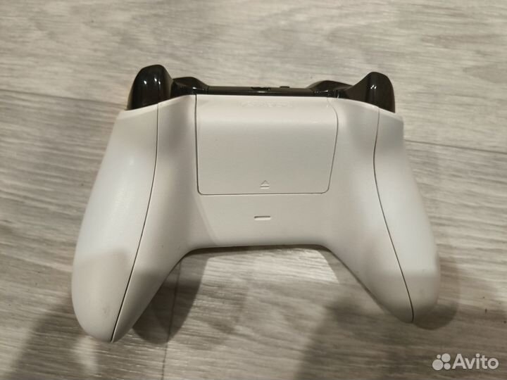 Геймпад для Xbox One