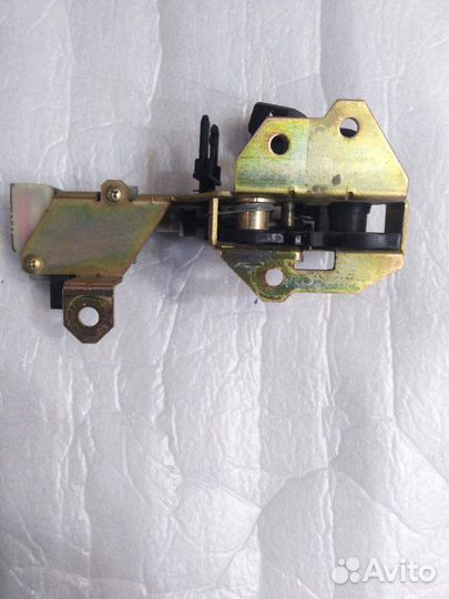 Замок багажника Porsche Cayenne 4.5 V8 2002-2010