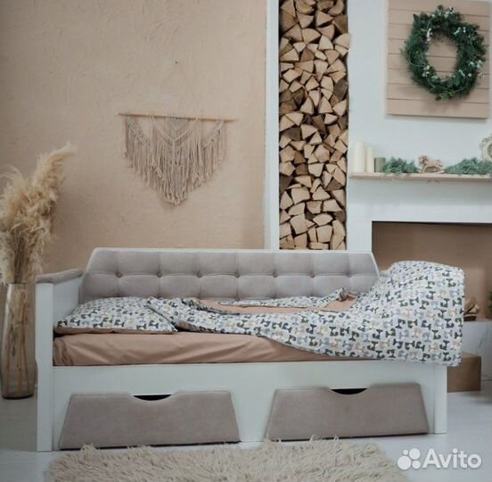 Детская кровать с каретной стяжкой