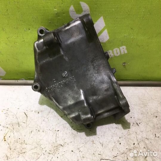 Кронштейн генератора Мерседес Бенз 202 93-00