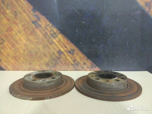 Тормозной диск задний Audi A4 B6 AMB 2001