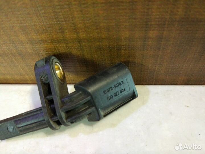 Датчик ABS Volkswagen Passat B6 AXZ 2008