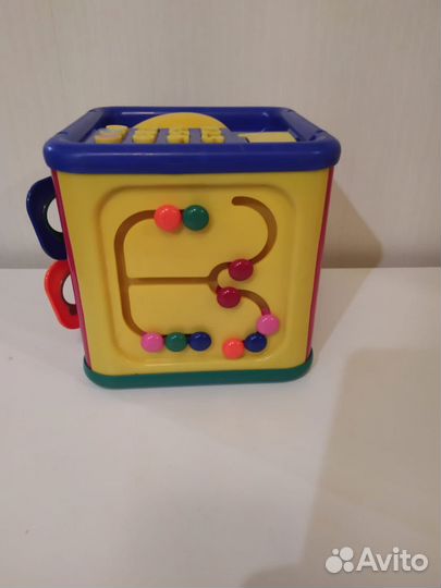 Развивающий музыкальный кубик