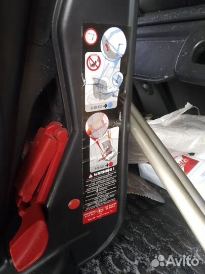 Автомобильное кресло от 0 до 18