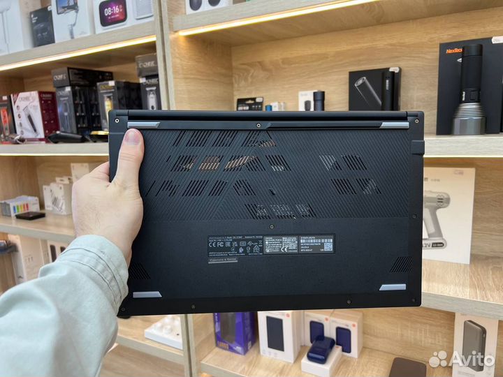 Asus Vivobook GO 15 16/512 R57520U