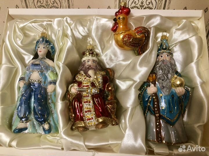 Елочные игрушки