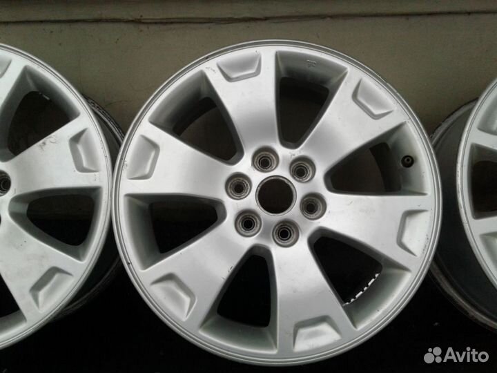 Литые диски R17 6x114.3