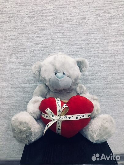 Плюшевый медведь