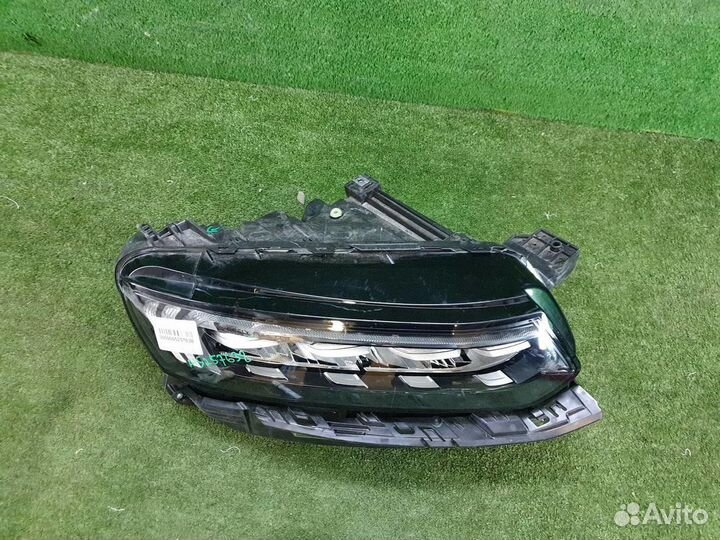 Фара правая Geely Tugella (2020-2022) LED