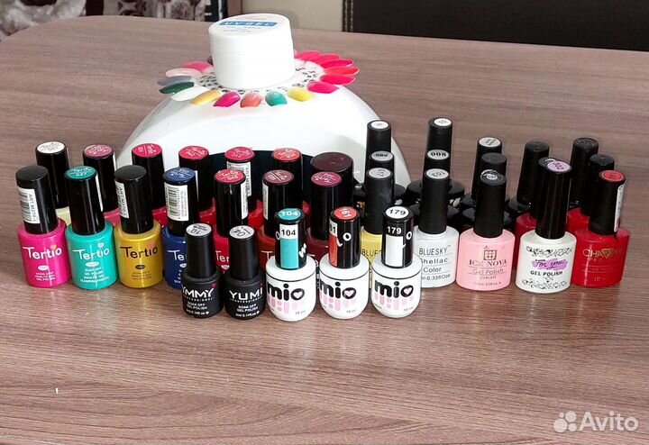 Гель лак для ногтей