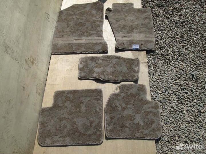 Коврики комплект Toyota Corolla Fielder NZE124