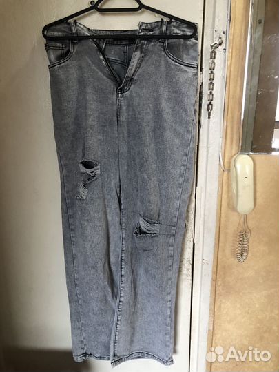 Джинсы женские