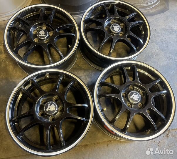 5х100 R15 VAG