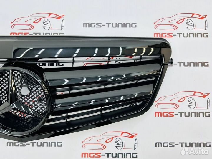 Решетка на Mercedes e-class 212 09-13 амг 2 полосы