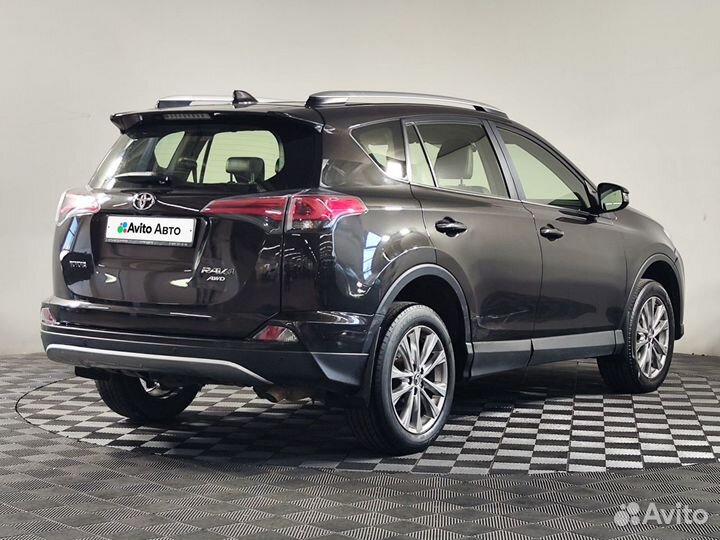 Toyota RAV4 2.2 AT, 2015, 230 000 км