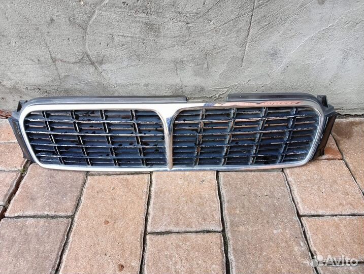 Решётка nissan Cedric y33 623104p100