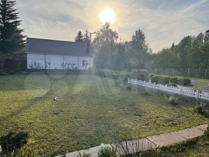 Дом 242 м² на участке 22 сот.