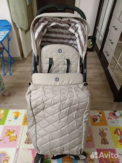 Продам прогулочную коляску